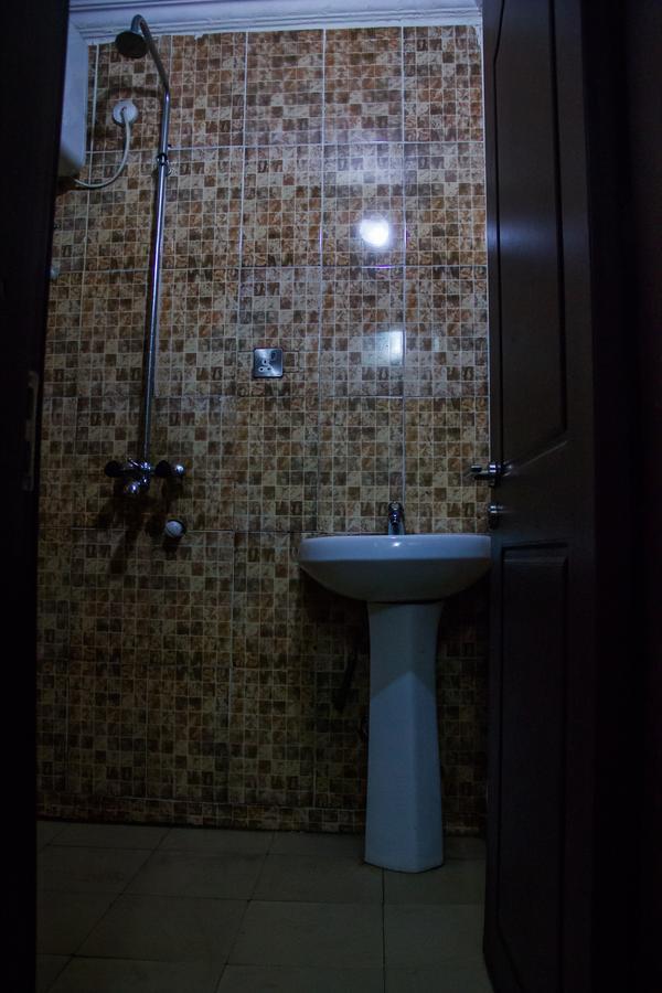 Glasshouse Hotel And Suites Egba المظهر الخارجي الصورة