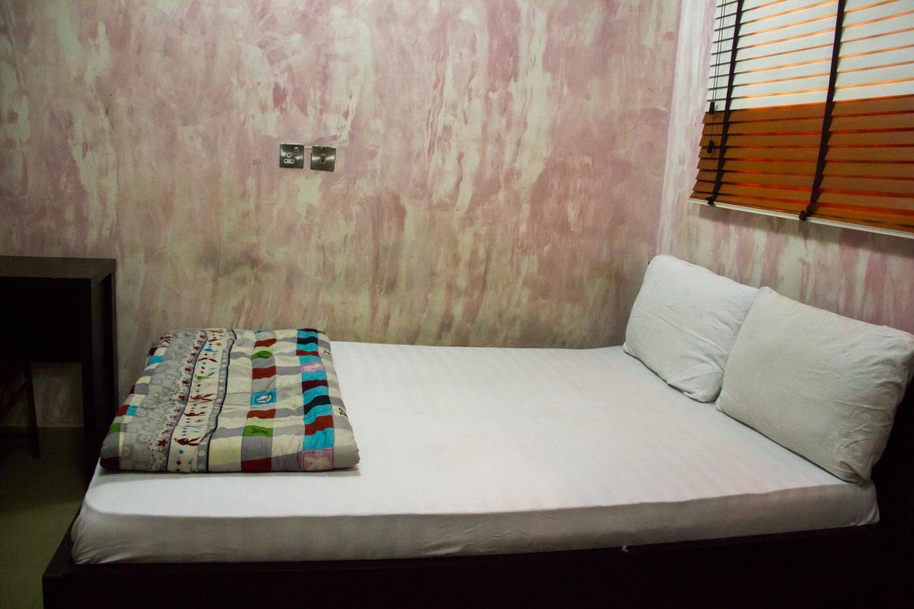 Glasshouse Hotel And Suites Egba المظهر الخارجي الصورة